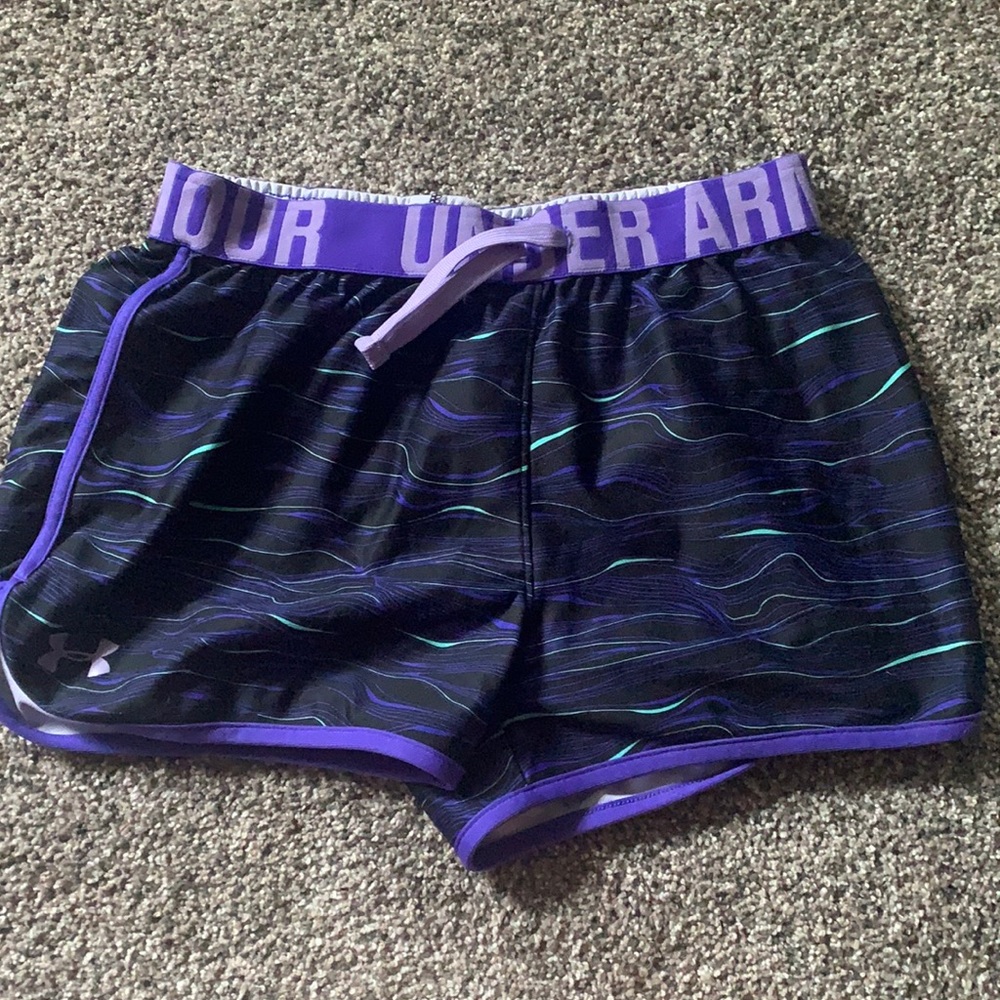 Under Armor sport shorts